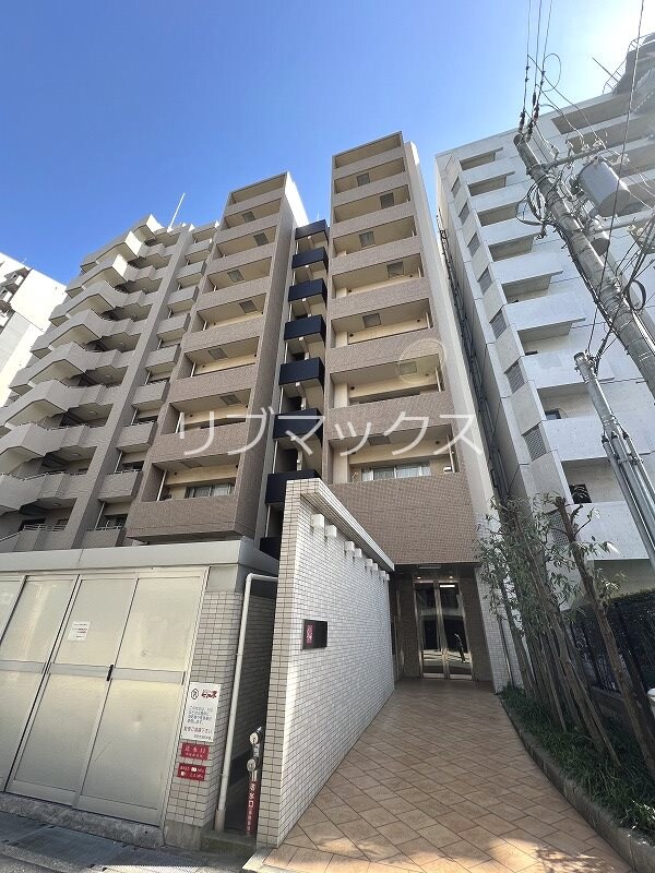 ドゥーエ江坂Ⅰの物件外観写真