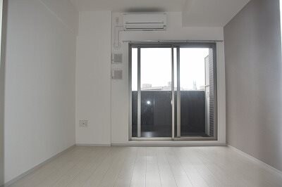 レジュールアッシュウエストレジスの物件内観写真