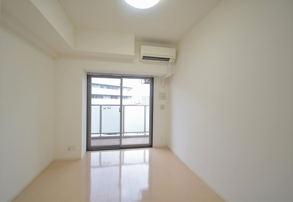 エステムコート阿波座プレミアムの物件内観写真