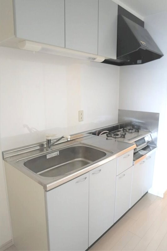 江坂駅 徒歩5分 5階の物件内観写真