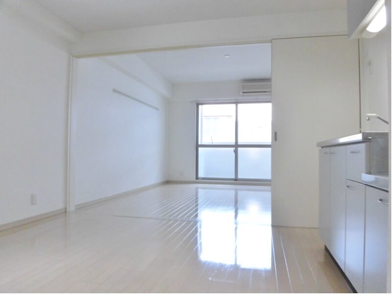 江坂駅 徒歩5分 5階の物件内観写真