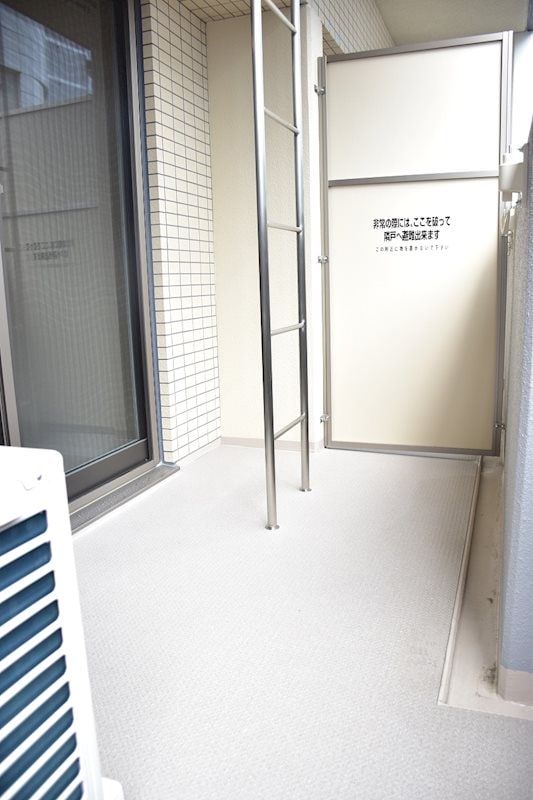 中央市場前駅 徒歩5分 3階の物件内観写真