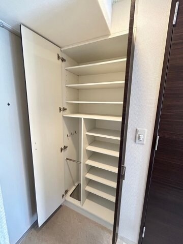 神戸駅 徒歩9分 13階の物件内観写真