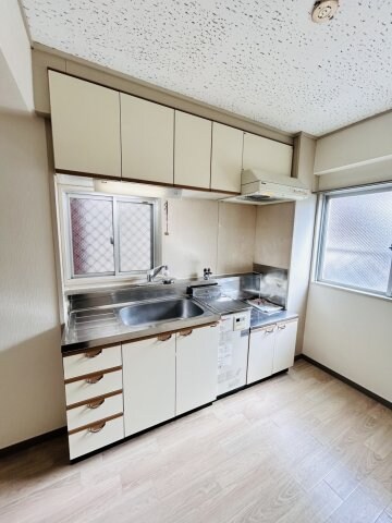 クレセント夙川の物件内観写真