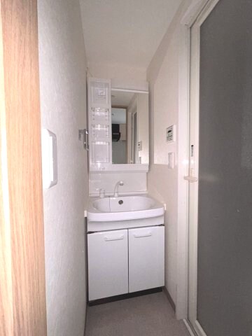 三ノ宮駅 徒歩7分 4階の物件内観写真