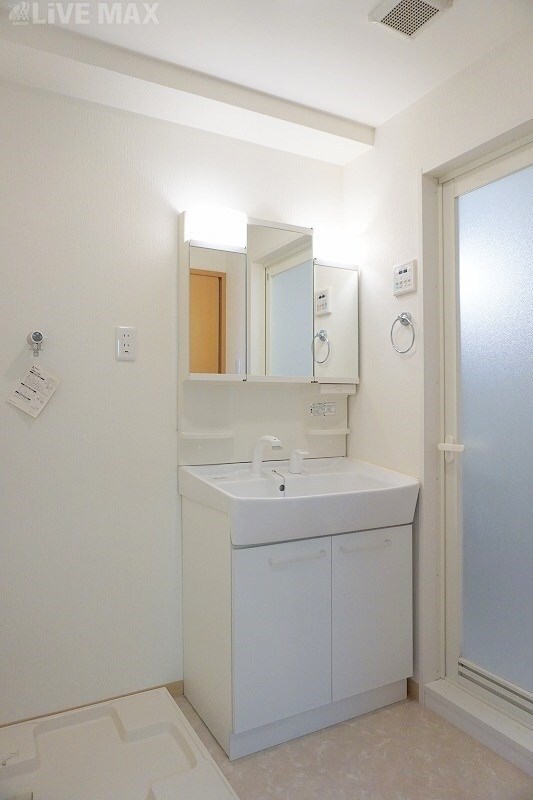 三ノ宮駅 徒歩12分 8階の物件内観写真