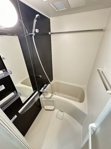 三ノ宮駅 徒歩4分 4階の物件内観写真