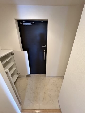 元町駅 徒歩1分 13階の物件内観写真