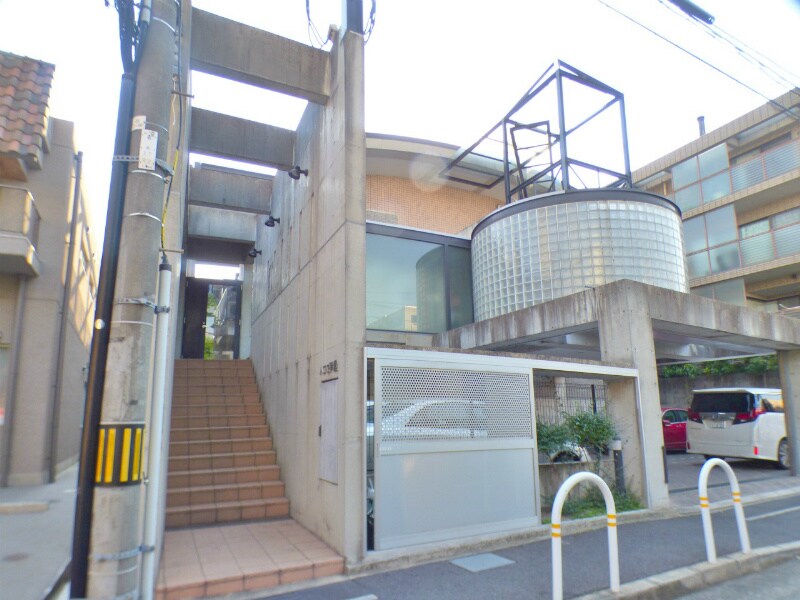 芦屋駅 徒歩4分 2階の物件外観写真