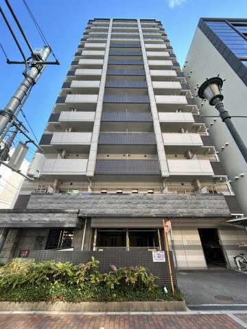 元町駅 徒歩8分 3階の物件外観写真