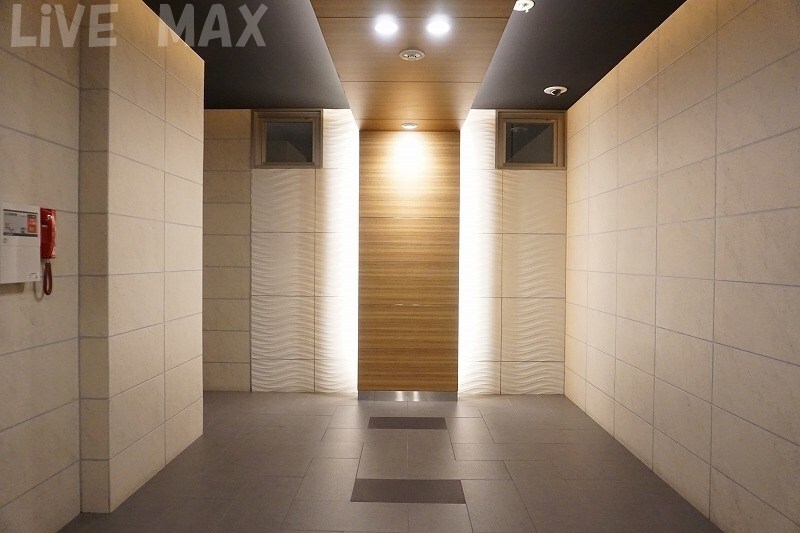 三ノ宮駅 徒歩9分 3階の物件外観写真