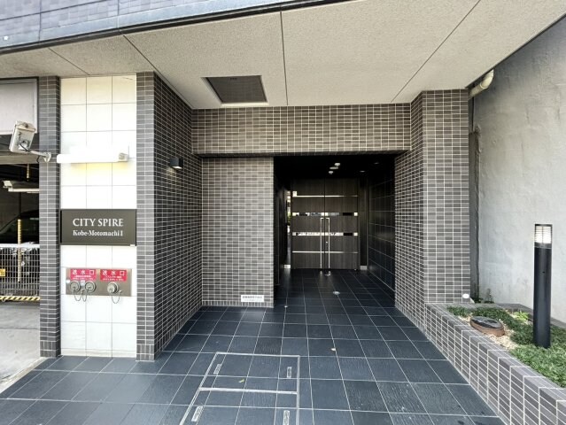 元町駅 徒歩1分 8階の物件外観写真