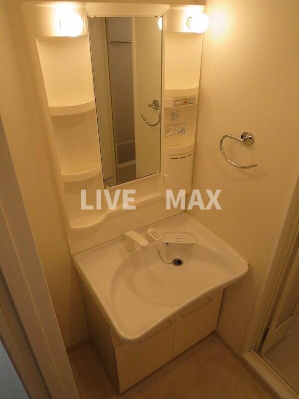 元町駅 徒歩1分 8階の物件内観写真