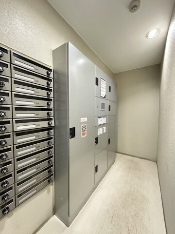 元町駅 徒歩1分 8階の物件内観写真