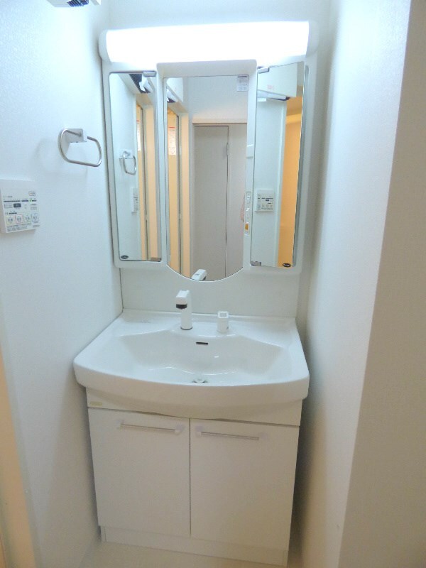 春日野道駅 徒歩3分 2階の物件内観写真