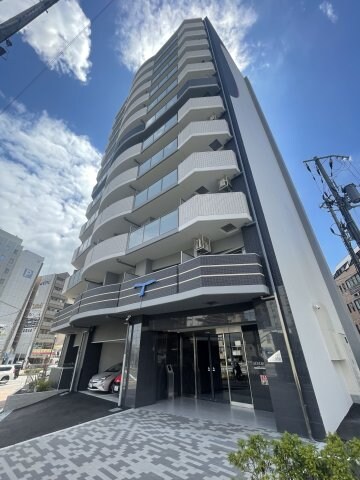 大倉山駅 徒歩5分の物件外観写真