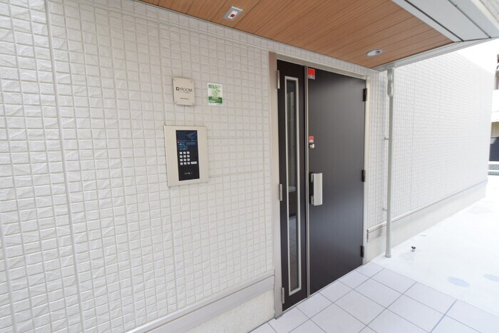 御崎公園駅 徒歩2分 1階の物件外観写真