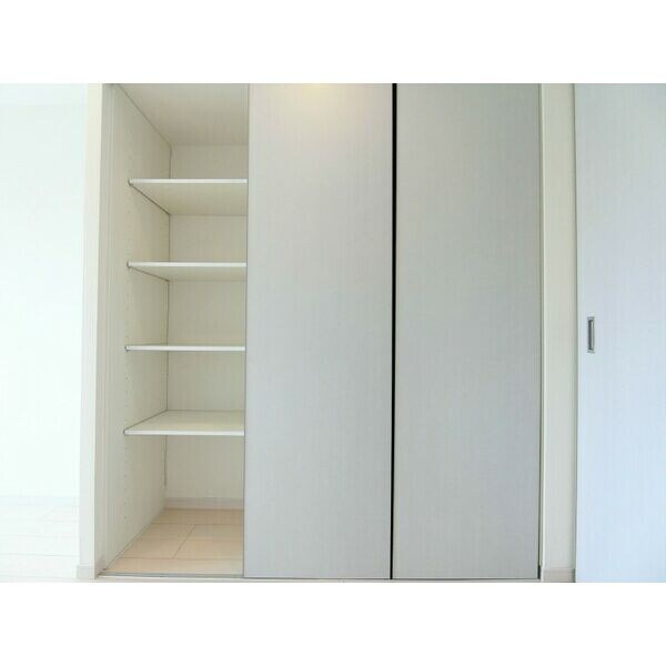 大倉山駅 徒歩8分 3階の物件内観写真