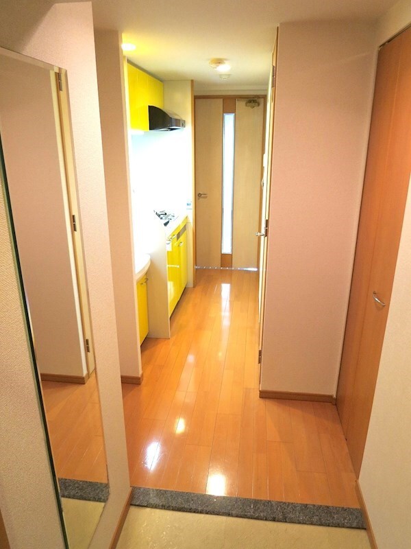 神戸駅 徒歩3分 2階の物件内観写真