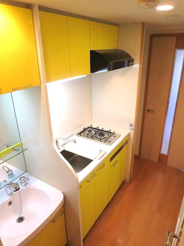 神戸駅 徒歩3分 2階の物件内観写真