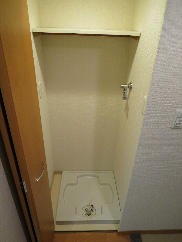 神戸駅 徒歩3分 2階の物件内観写真