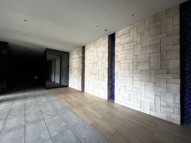 中央市場前駅 徒歩5分 5階の物件外観写真