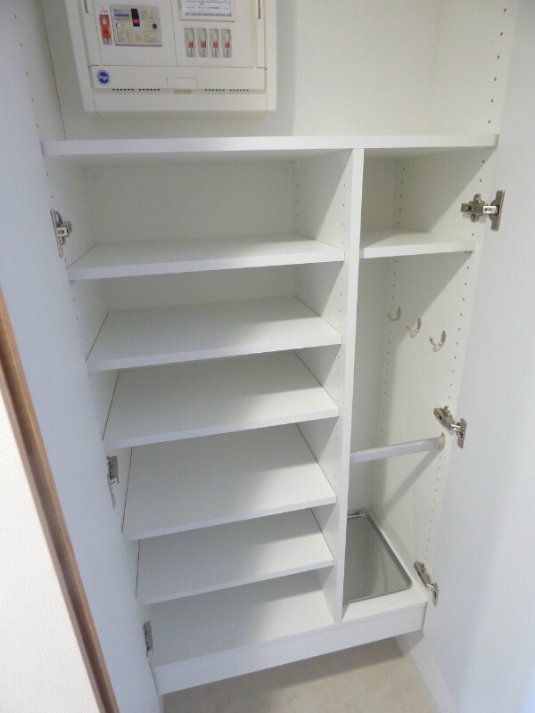 みなと元町駅 徒歩1分 10階の物件内観写真