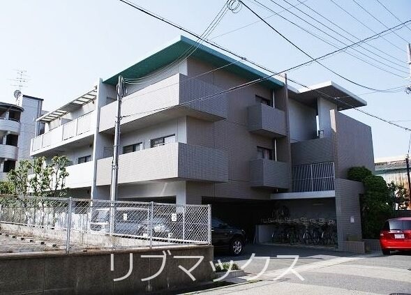 プランドール中屋の物件外観写真