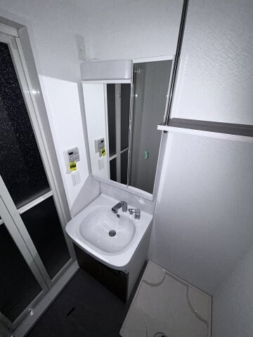 湊川公園駅 徒歩8分 2階の物件内観写真