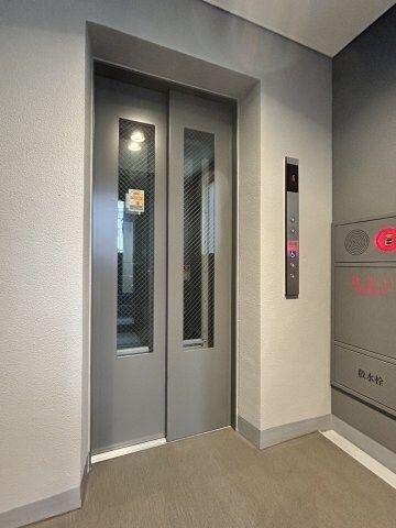 三ノ宮駅 徒歩9分 2階の物件内観写真