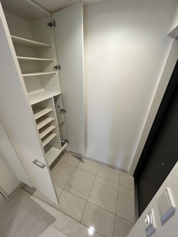 三ノ宮駅 徒歩9分 2階の物件内観写真