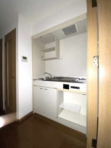 三ノ宮駅 徒歩13分 4階の物件内観写真