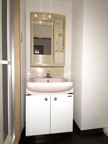 三ノ宮駅 徒歩13分 4階の物件内観写真