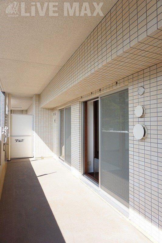 三ノ宮駅 徒歩10分 11階の物件内観写真