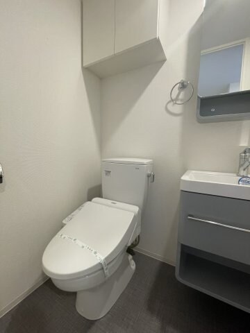 神戸駅 徒歩10分 8階の物件内観写真