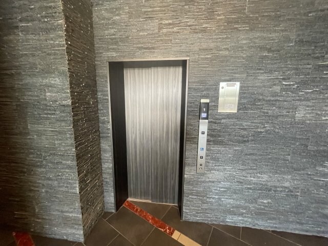 神戸駅 徒歩10分 8階の物件内観写真