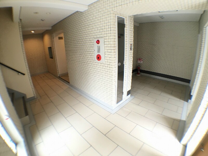 県庁前駅 徒歩10分 2階の物件外観写真