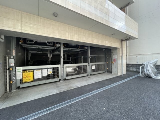 元町駅 徒歩5分 5階の物件外観写真