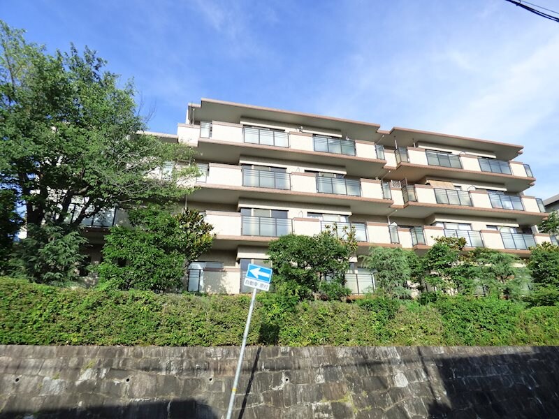 ヒルサイドテラス甲陽園の物件外観写真