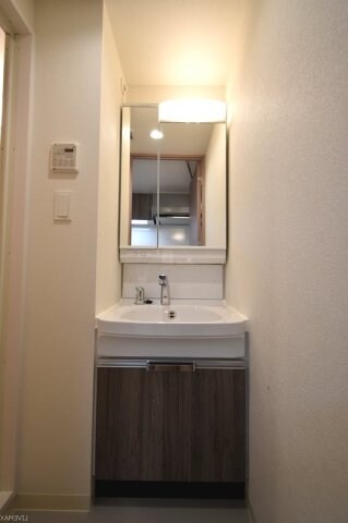 三ノ宮駅 徒歩7分 11階の物件内観写真