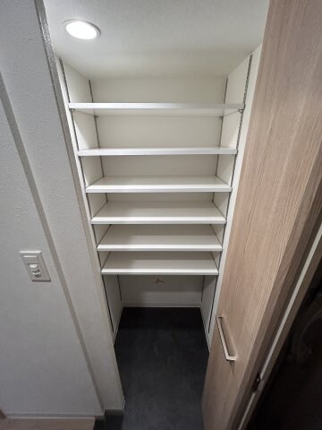 神戸駅 徒歩8分 2階の物件内観写真