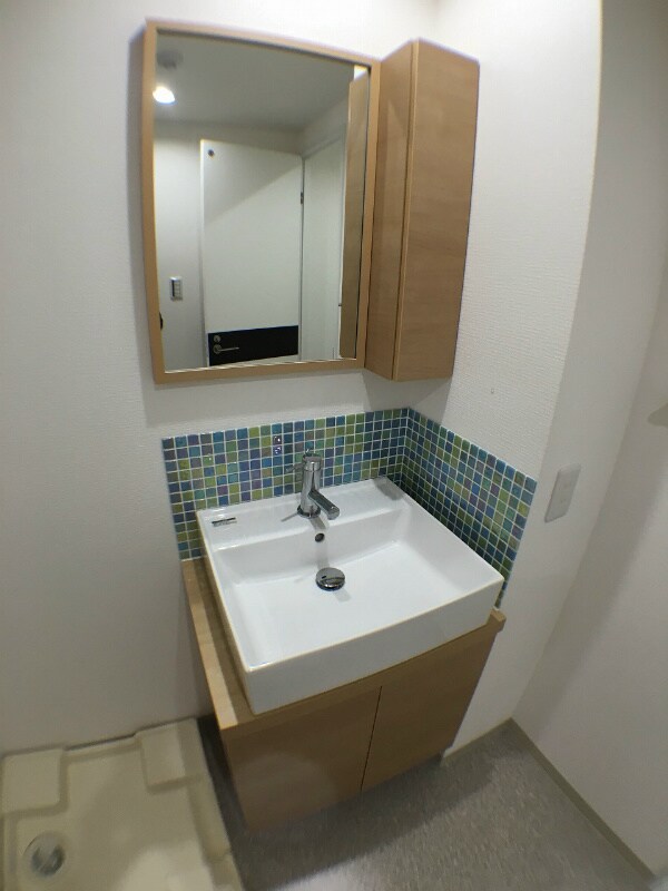 県庁前駅 徒歩10分 4階の物件内観写真