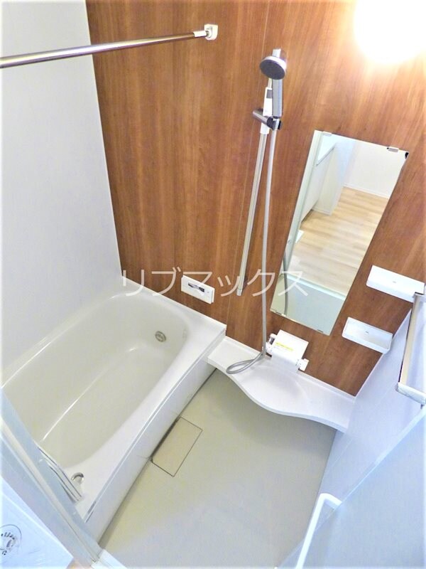 パロス苦楽園の物件内観写真