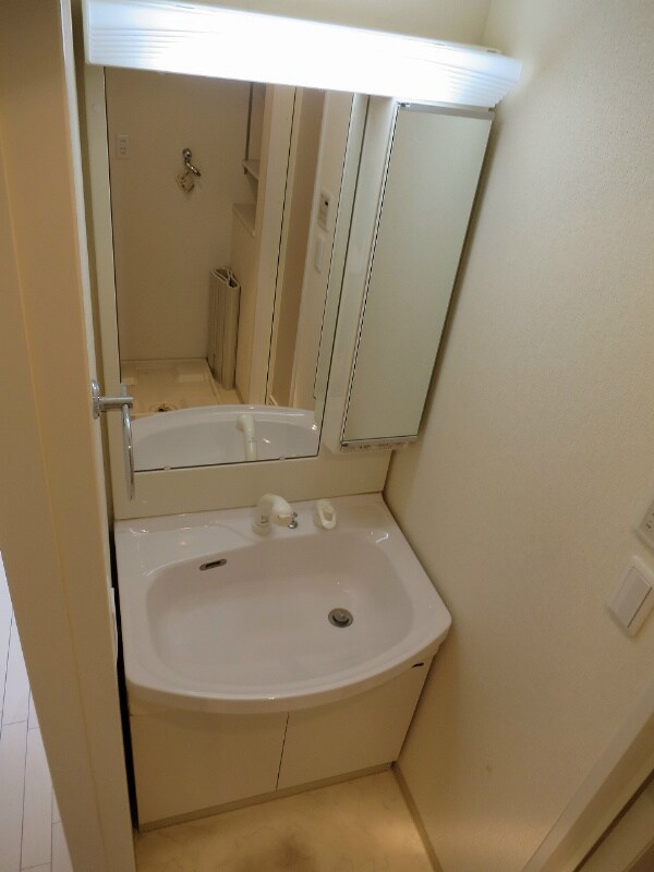 神戸駅 徒歩10分 4階の物件内観写真