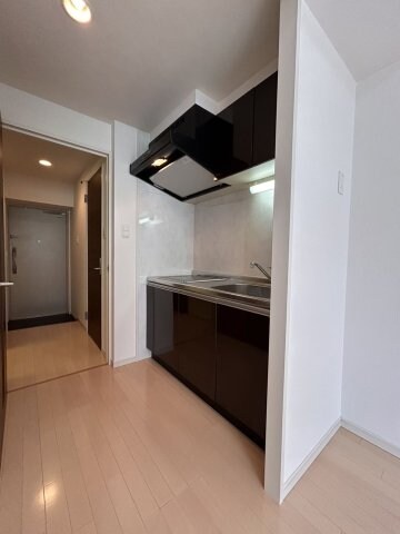 元町駅 徒歩3分 2階の物件内観写真