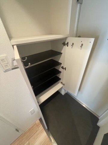 みなと元町駅 徒歩2分 14階の物件内観写真