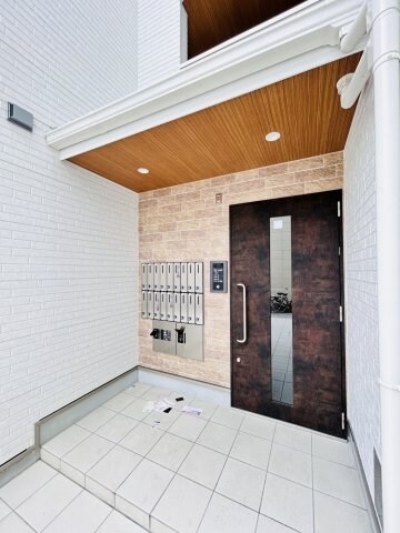 西宮ザネクストの物件外観写真