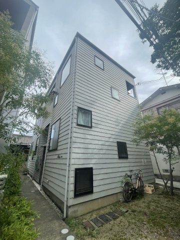 三ノ宮駅 徒歩15分 1階の物件外観写真