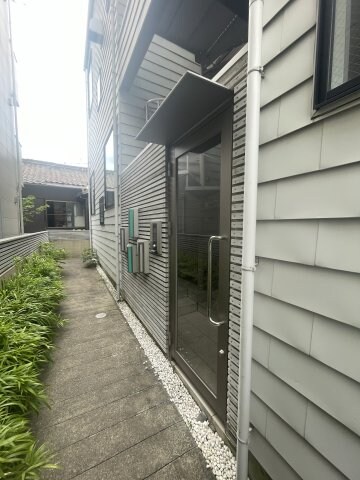 三ノ宮駅 徒歩15分 1階の物件外観写真