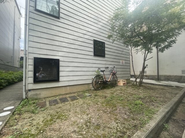 三ノ宮駅 徒歩15分 1階の物件外観写真